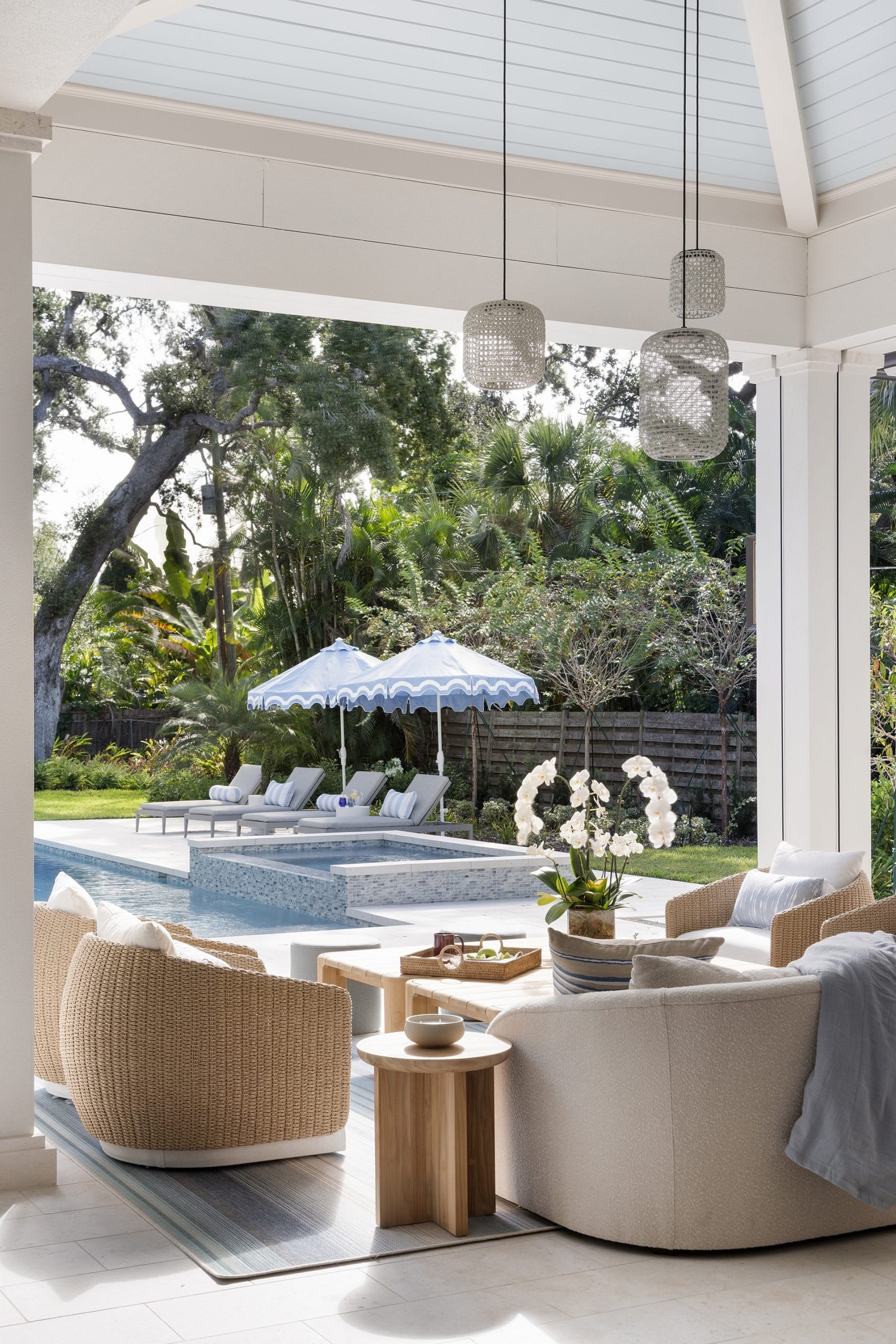 South Oak - Outdoor Living 2 - Cherokee Park, Sarasota, Florida - Nautilus Custom Homes